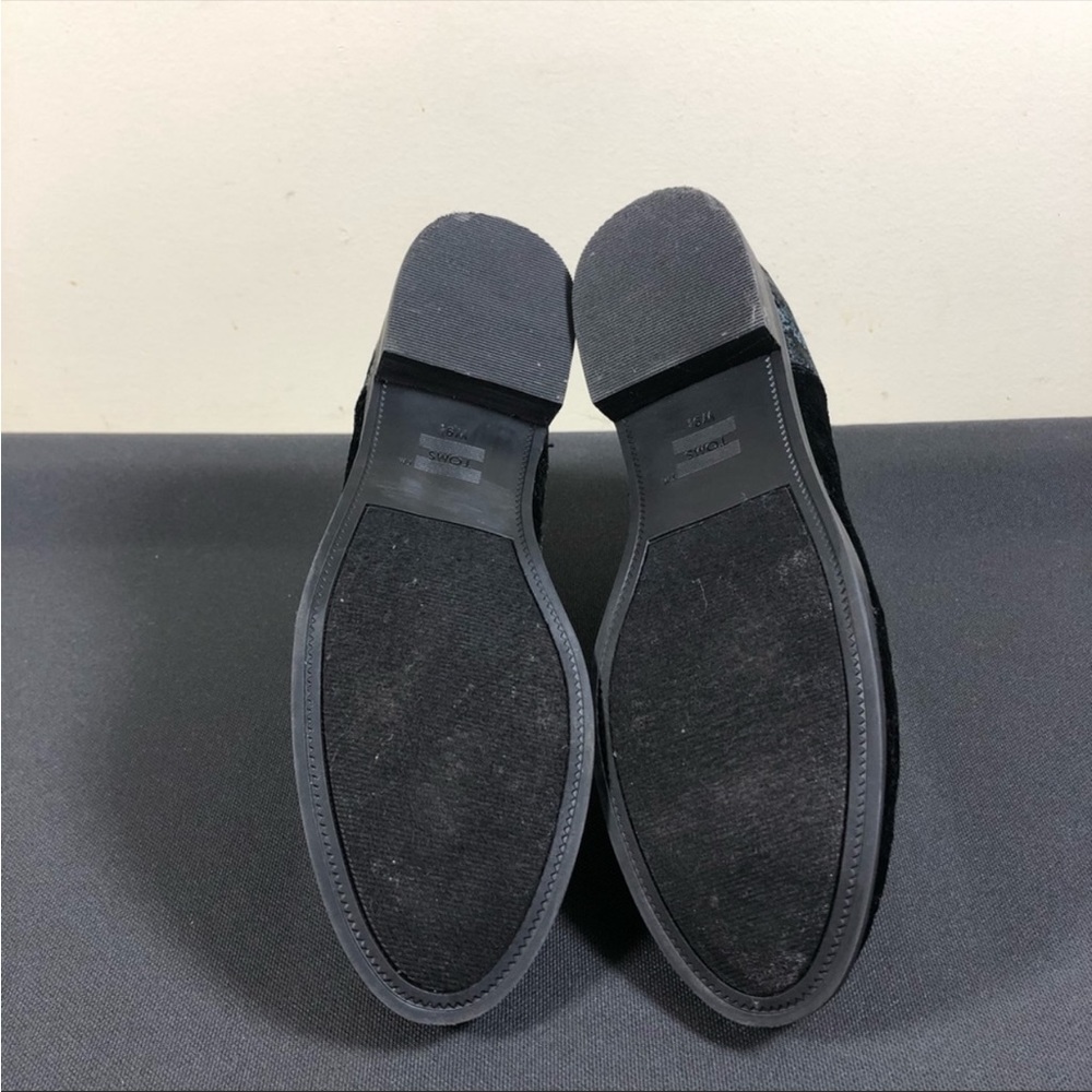 Toms Ankle Shoe 9.5 boot velvet velour EUC - Picture 6 of 6